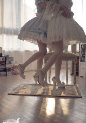 久青草香蕉精品视频在线_BD英语高清完整版