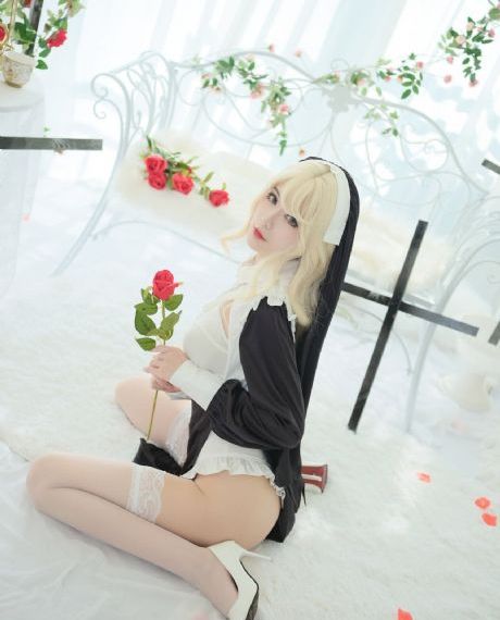女人色av_在线影院观看