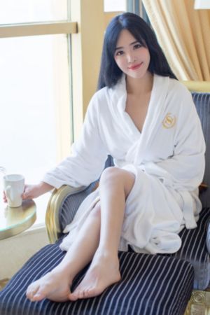黑人狂草亚洲美女_BD国语电影在线观看