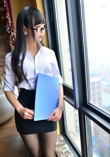 漂亮阿的性教育在线观看_1080免费播放