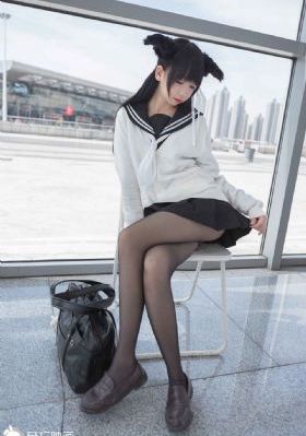 女教师紧身裙一区二区网站_BD国语在线手机播放