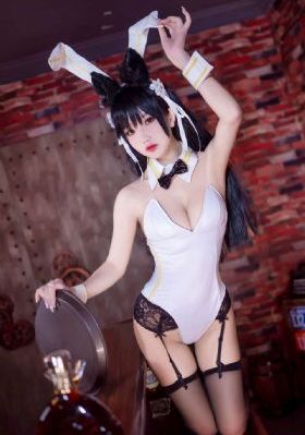 年轻媳妇中文版_国产剧神马影院手机在线
